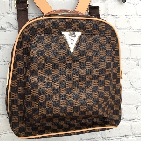 Checkered Backpack - Picture 6 of 9